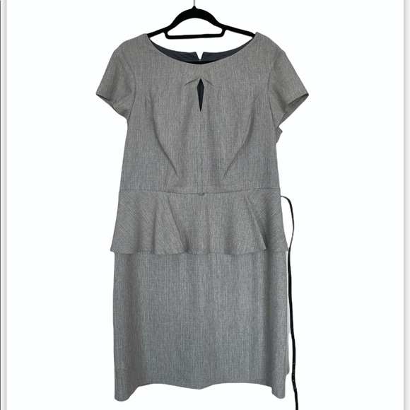 Connected Apparel grey dress with peplum waist - Picture 2 of 9